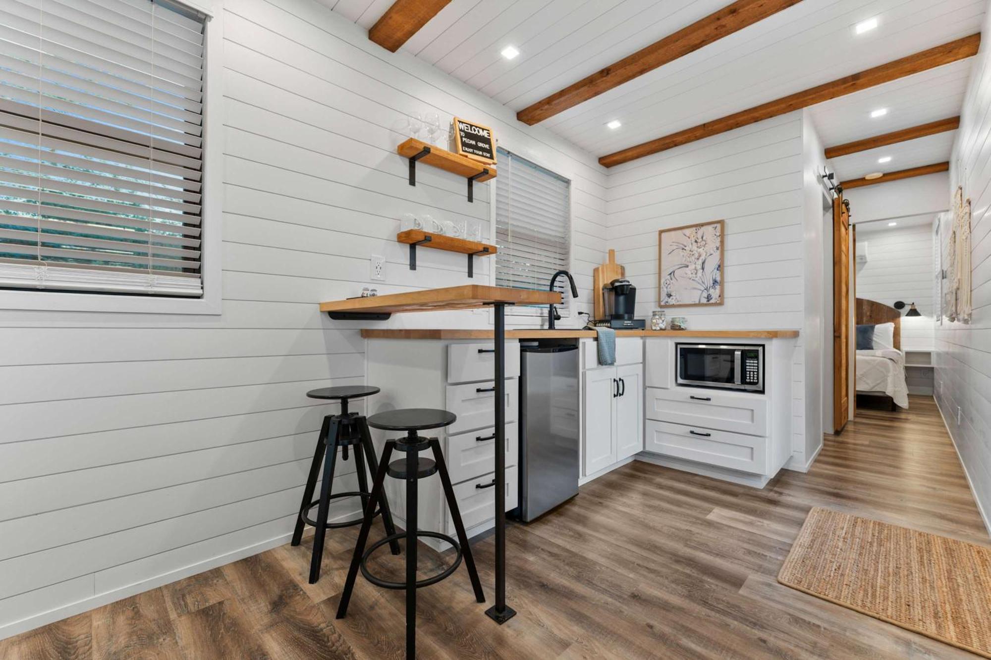 Container Home With Rooftop Views And Pickleball-Pecan Grove Bellmead Exterior photo